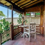 Unwind And Relax At Rumah Richard