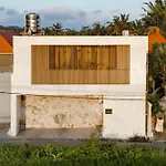 Villa Michyi