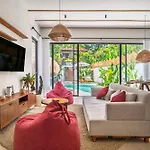 Malta Villa By Betterplace