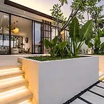 Villa Leya By Balisuperhost
