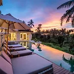 Yudhistira 5 Bedroom Green View Villa Cyn
