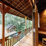 Rumah Guci