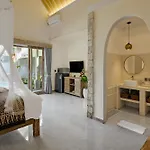 Dania Cinta Ubud