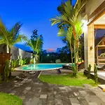 Green Living Villa Ubud
