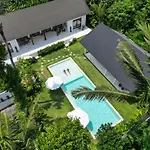 Modern And Stylish 3 Bedroom Villa