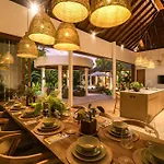 The Blue Parrot Villa By Balisuperhost