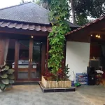 Rumah Lumbung Casa De Brillo