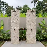 Bamboo Oasis - Casa Koko, Konubi