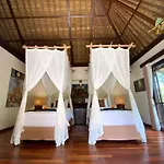 Villa Purnamasari