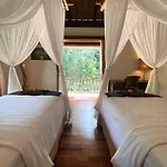 Villa Purnamasari