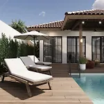 Exclusive New Villa In Ubud - 2Bdr, Massive Pool - Ultimate Luxury