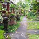 Sari Natah Guest House