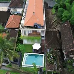 Graha Shanti Guest House