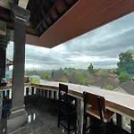 Nuri 47 Guest House