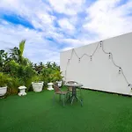 White Cubes Villas