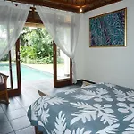 Villa Heliconia