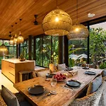 Villa Aruna By Balisuperhost