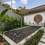 Villa Menawan By Balisuperhost