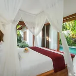 De Metra Villa Ubud By Pramana Villas