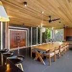 Ubud Exotic 6 Bedroom Villa Coconut Trees Cyn