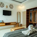 Wakasuta House