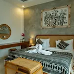 Wakasuta House