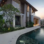 Villa Layang By Balisuperhost