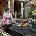 Pratiwi Ubud Villa