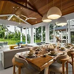 Villa Secret Garden By Balisuperhost