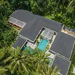 Villa Kiena, Impressive 6Br Ubud Villa - Gym, Spa, Massive Pool!