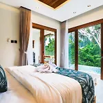 1Bdr Misty River1 - Construction Nearby And Disc