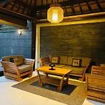 Uma Padi Villa