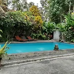 Jungle Hideaway Villas - Newly Renovated Formerly Griya Bunga 2 - Unit 4