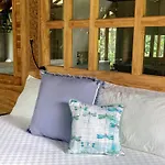 Tresna Bali Luxury Cabins Ubud