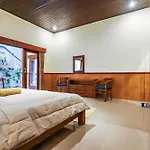 Greenfield Viewhouse - Spacious 1St Floor Lodging