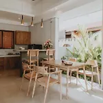 Villa Legon Sari