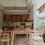 Villa Legon Sari