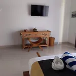 Puri Ume Dewi Private Villa With 3 Room