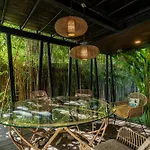 Villa Cantik