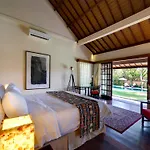 Villa San