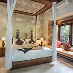 D\'Legon Luxury Villas
