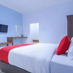 Oyo 1755 De\'Balcon Accomodation Near Ngurah Rai Airport
