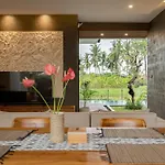 Villa Kayuan - New! Cozy 2-Bedroom With Scenic Ricefield Views