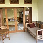 Pineapple House