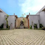 Lanturan Ubud Villas