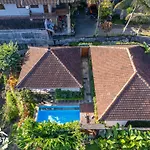 Rumah Taman Kutuh By Bukit Vista