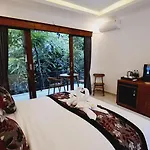 Asna House