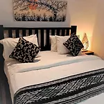 Regina Guest House