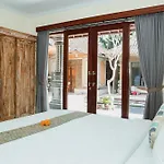 Vaneka Garden House