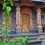 Warini Bungalows